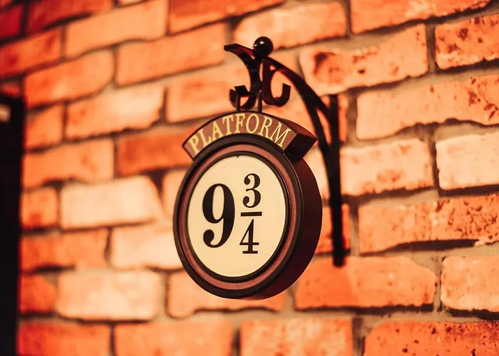 Studio Tematico Harry Potter Quarto Secreto Hp Com Piscina Melhor Preco No Airbnnb