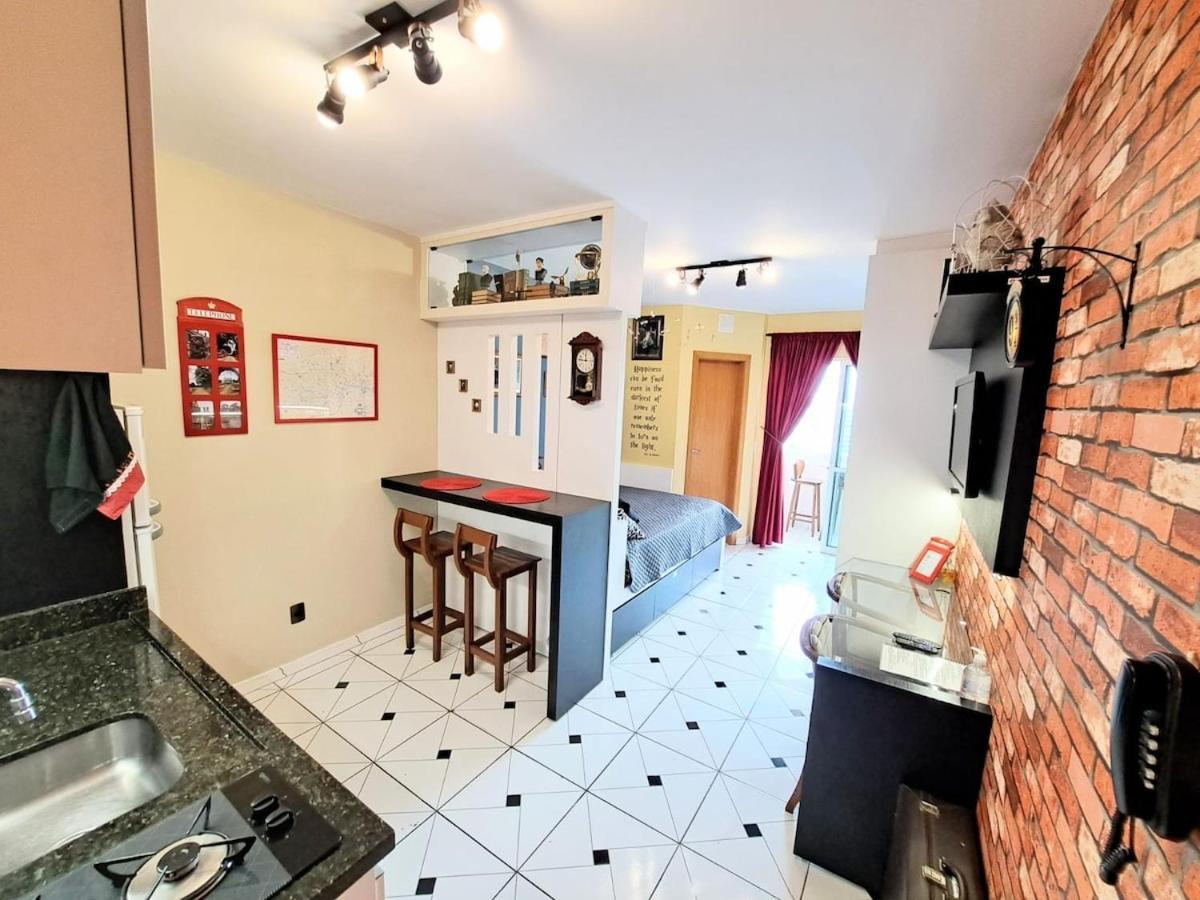 Apartamento Studio Tematico Harry Potter Quarto Secreto Hp Com Piscina Melhor Preco No Airbnnb *