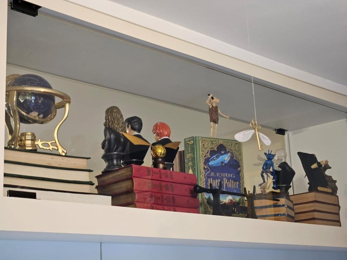 Studio Tematico Harry Potter Quarto Secreto Hp Com Piscina Melhor Preco No Airbnnb Apartamento