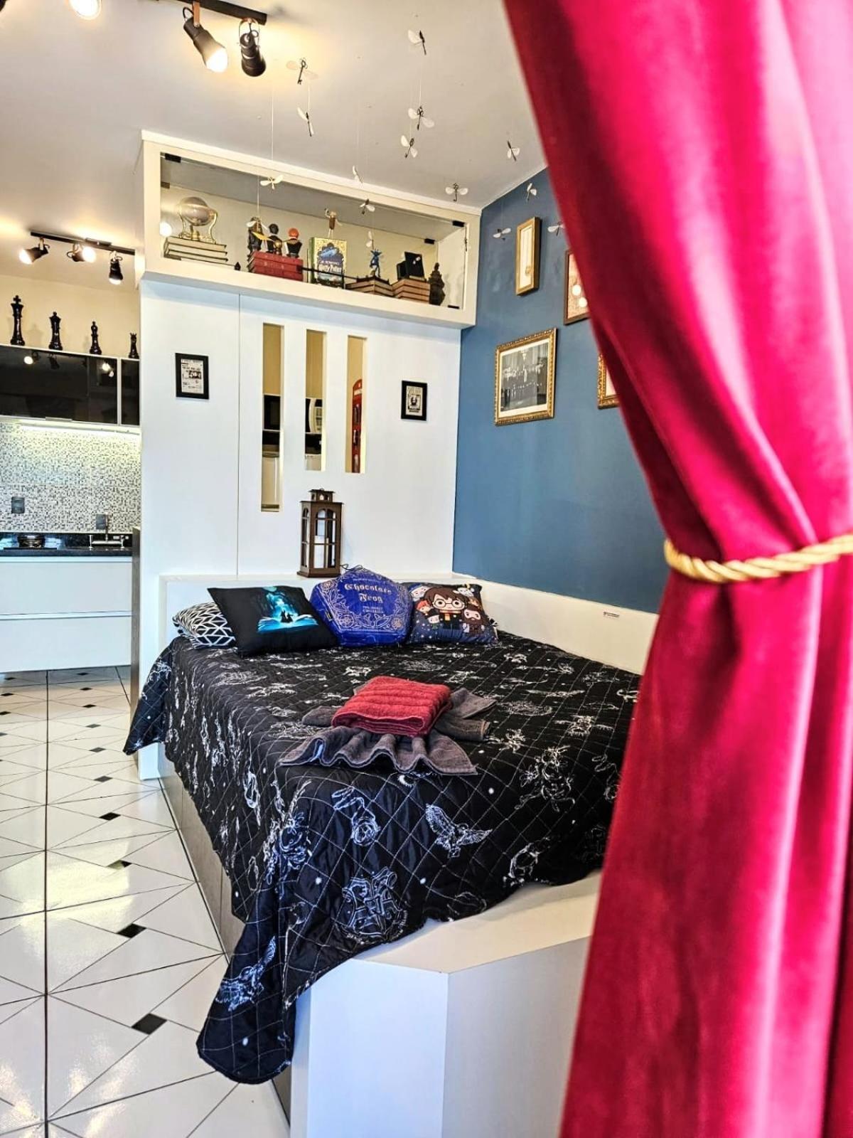 Apartamento Studio Tematico Harry Potter Quarto Secreto Hp Com Piscina Melhor Preco No Airbnnb Curitiba